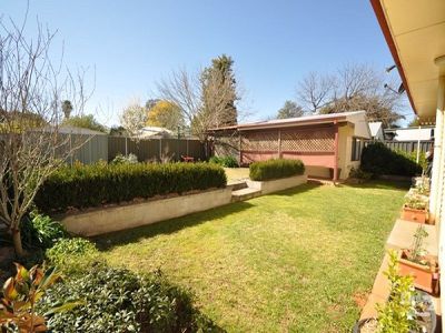 2A Sanderson Street, Dubbo