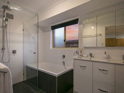 13 Hughendon Court, Deception Bay