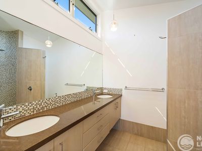 8 Susan Place, Skennars Head