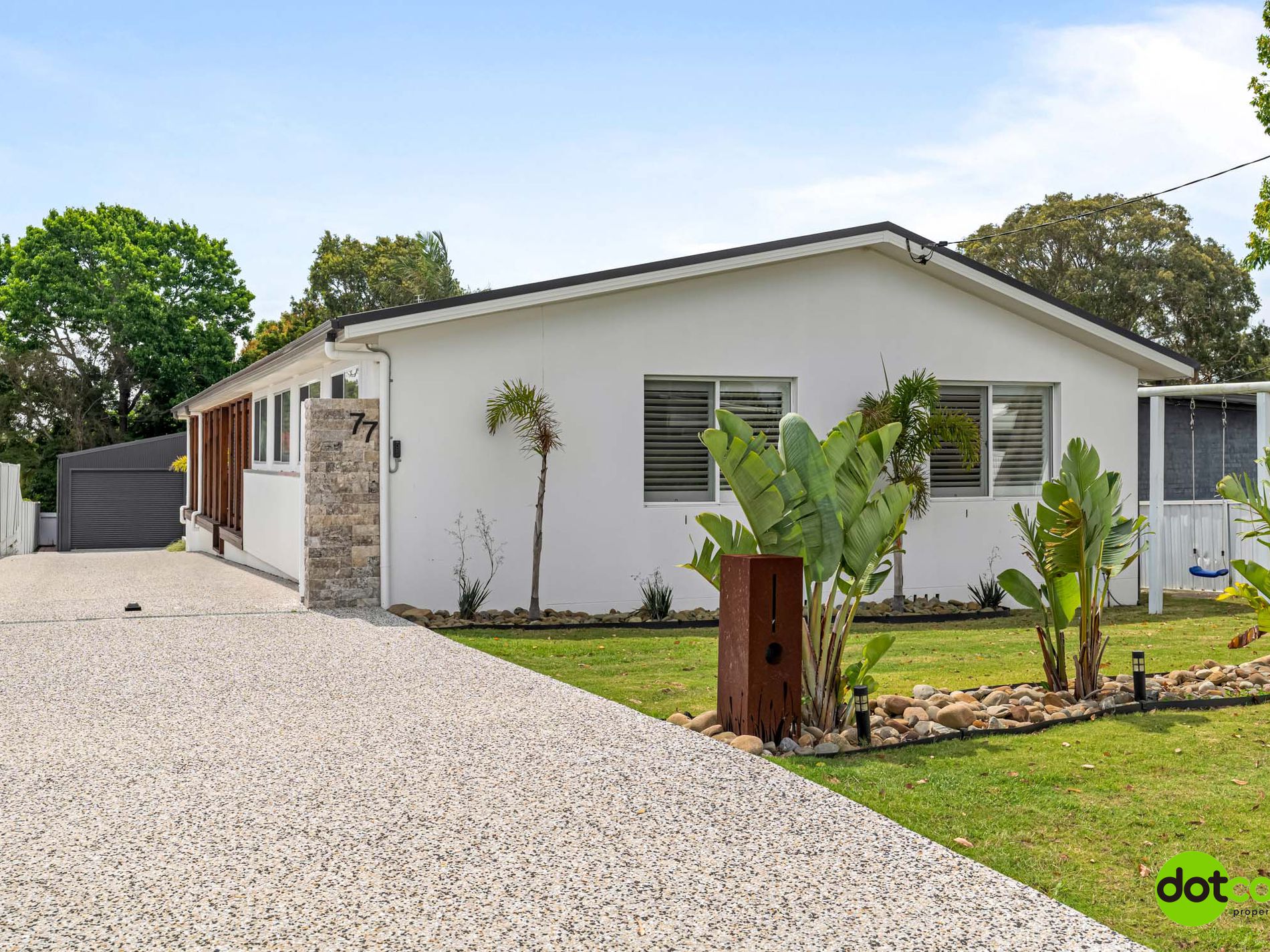 77 Buff Point Avenue, Buff Point