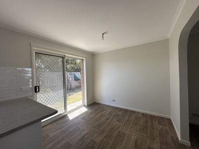 1 / 8 Galaxy Court, Whittington
