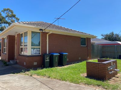 1 / 8 Parker Street , Werribee