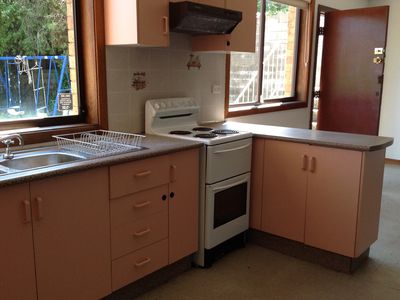 2 / 132 Lake Avenue, Cringila