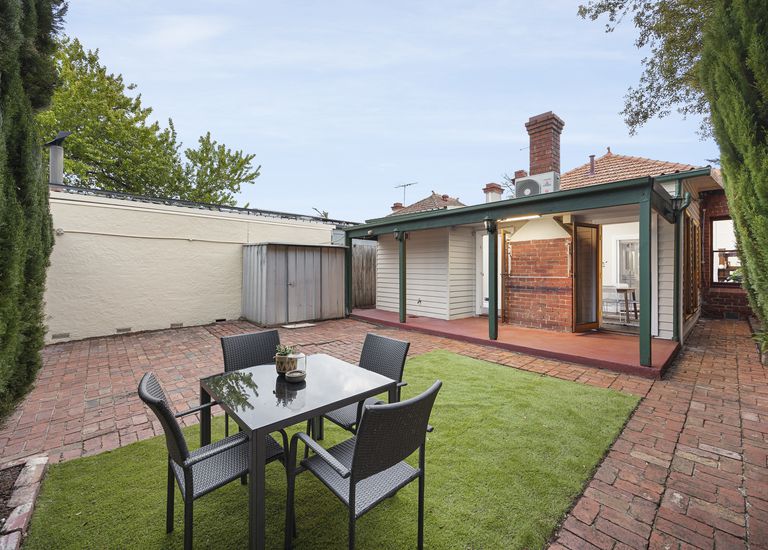 106 Barkers Road, Hawthorn
