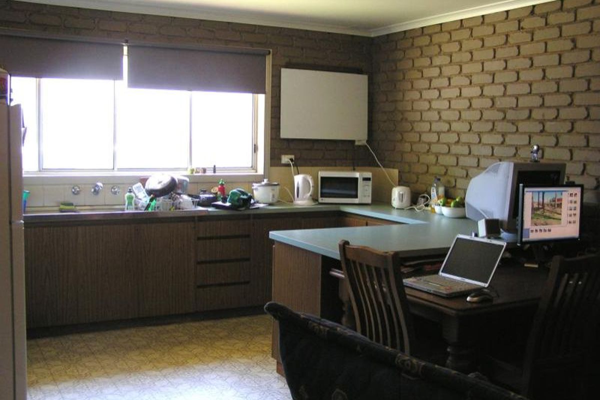 1 / 11 Early Street, Mansfield