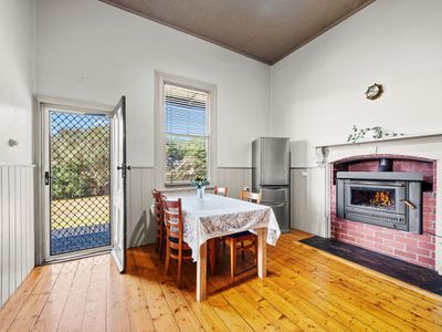 25 Thistle Place, Port Fairy