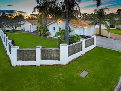 68 Mahogany Avenue, Highbury