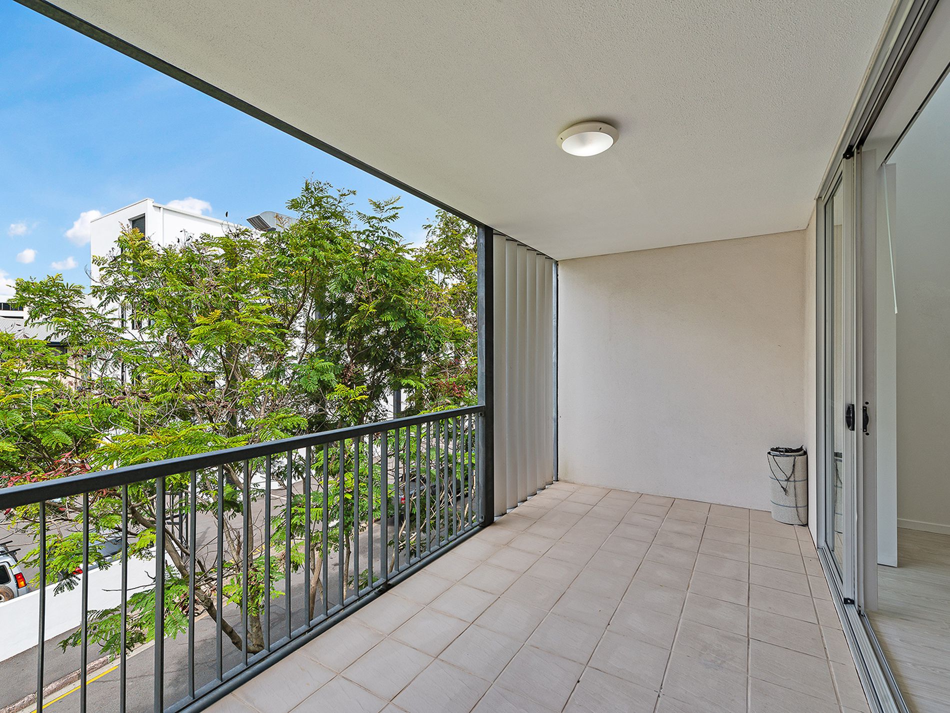 202/587 Gregory Terrace, Fortitude Valley Aurora Realty Brisbane