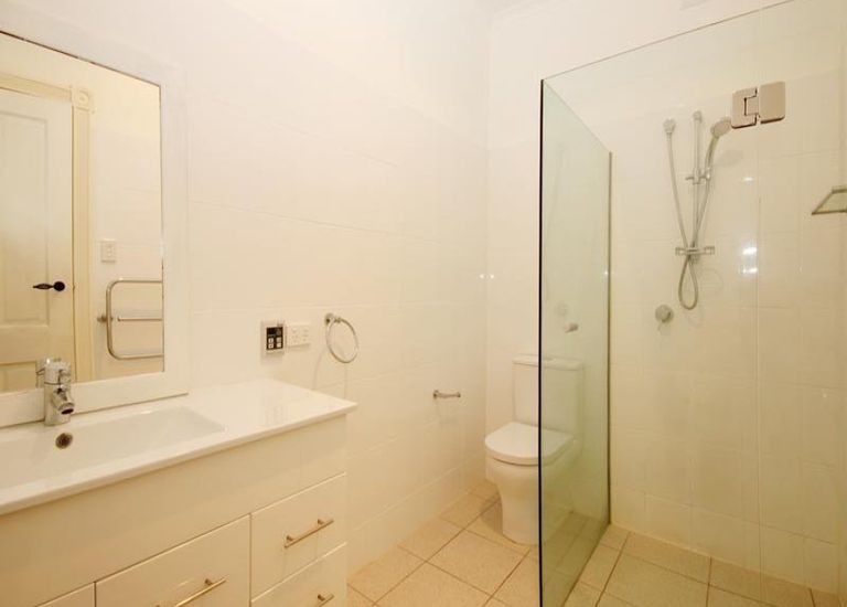 42 Shephard Street, Hove