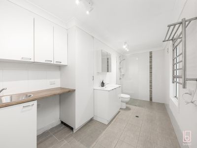 130 Sunrise Avenue, Halekulani