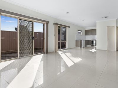 3 / 80 Westmoreland Road, Sunshine North