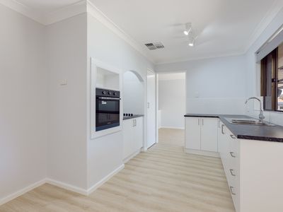 1 Abingdon Road, Swan View