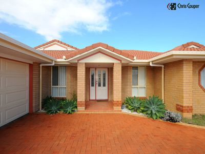 5 CURRAWONG COURT, Eli Waters