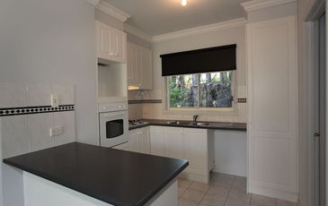 4 / 12-14 Harkaway Road, Berwick