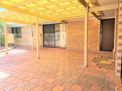 33 Carnaby Street, Macgregor