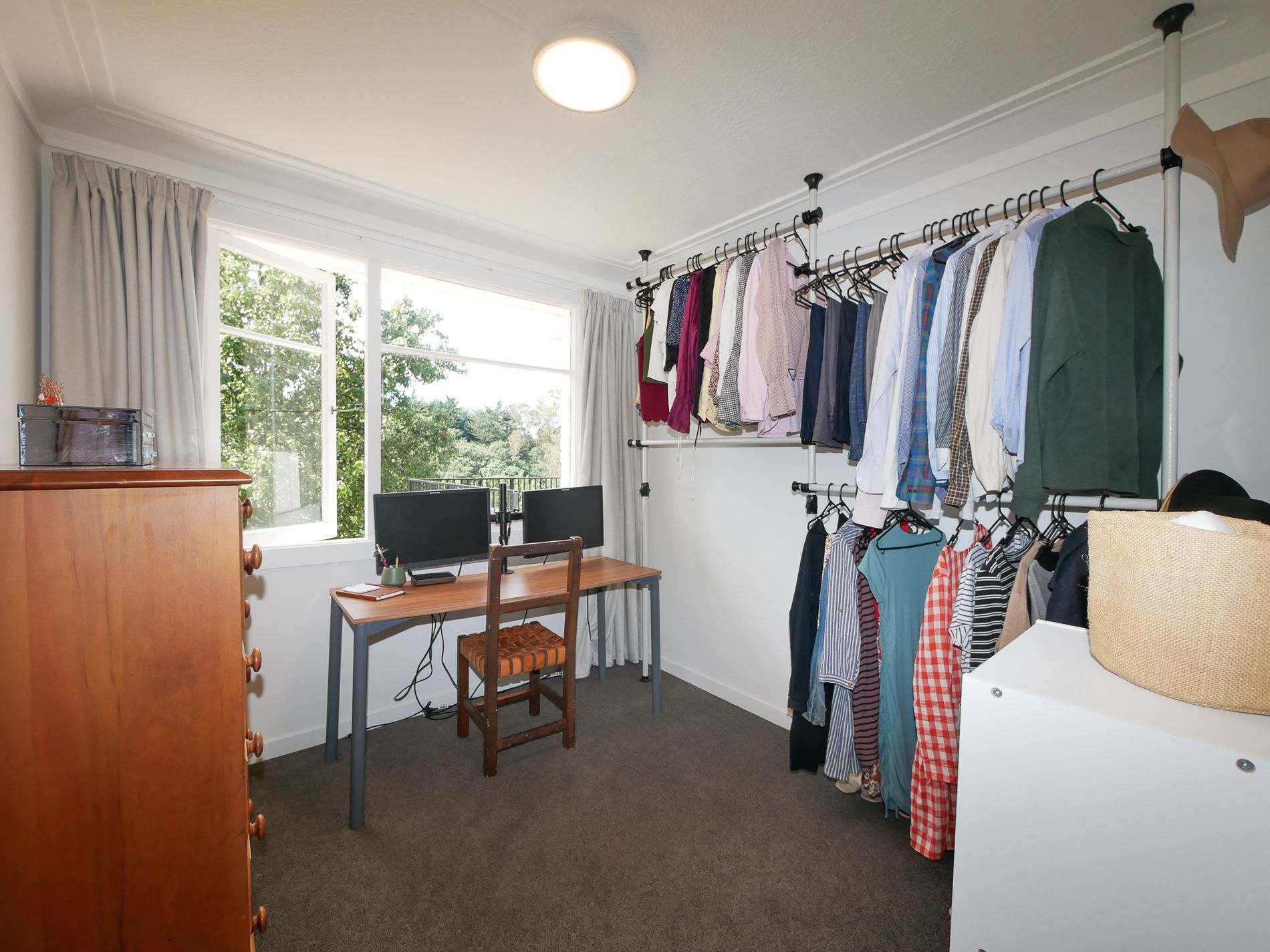 7 Avoca Street, Mornington