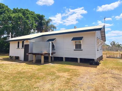 19 Yaamba Siding Road, Yaamba