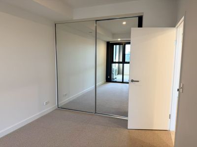 711 / 72 Allara Street, City