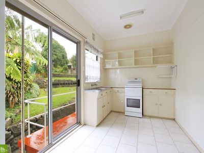 8 Claremont Ave, Lake Heights