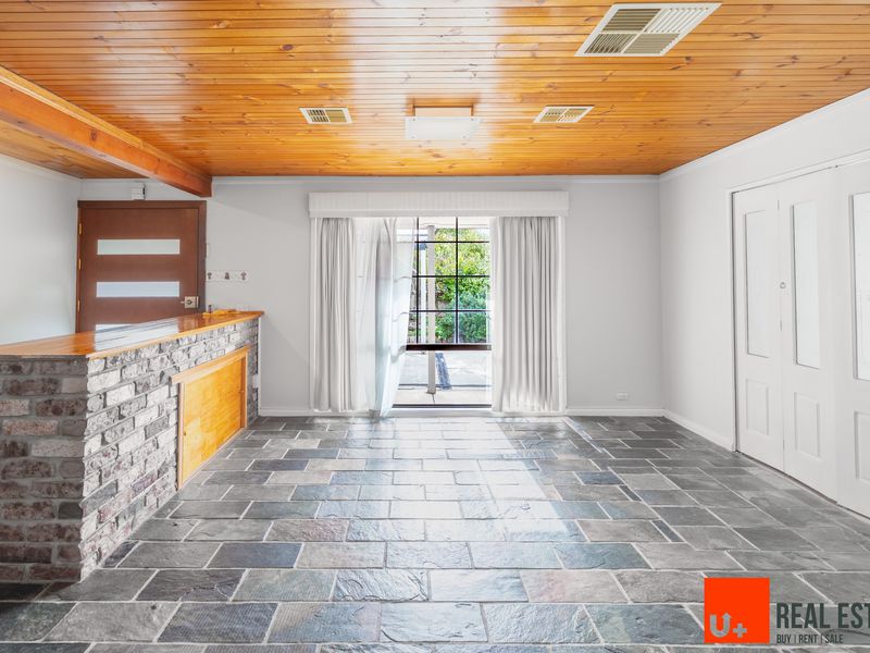 2 Joske Place, Latham