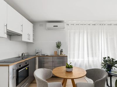 1 / 5 Mcgrath Court, Richmond