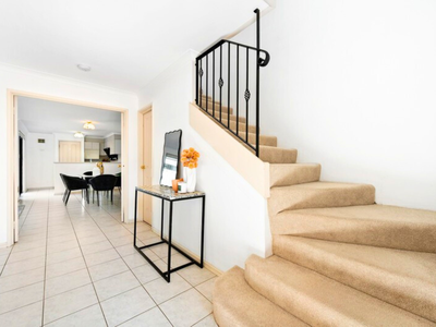 3 / 163 Stock Road, Attadale