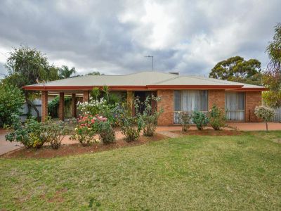 22 Downey Way, Hannans