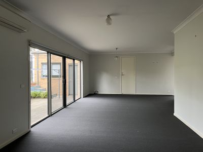 2 / 18 Elcho Street, Newtown