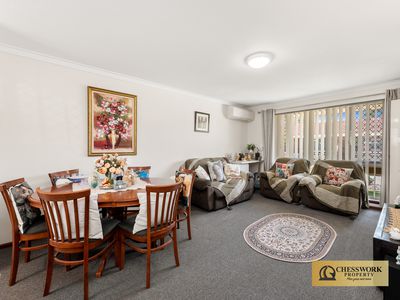 10 / 10 Hefron Street, Rockingham