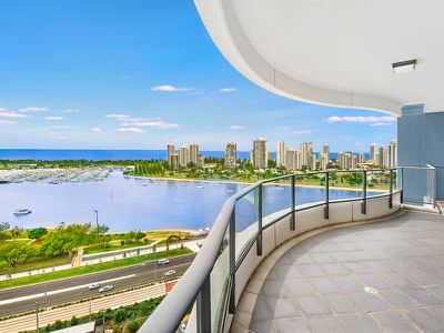 2204 / 4 Como Crescent, Southport