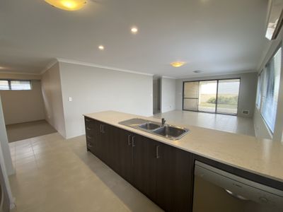 22 Bowline Avenue, Alkimos