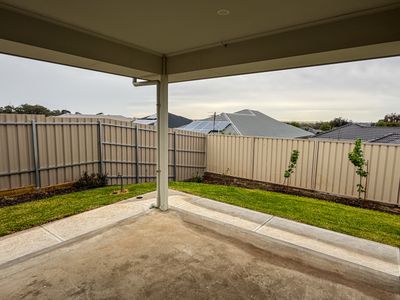 44 Melaleuca Way, Murray Bridge