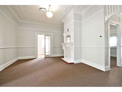 21 Macleay Street, Dubbo
