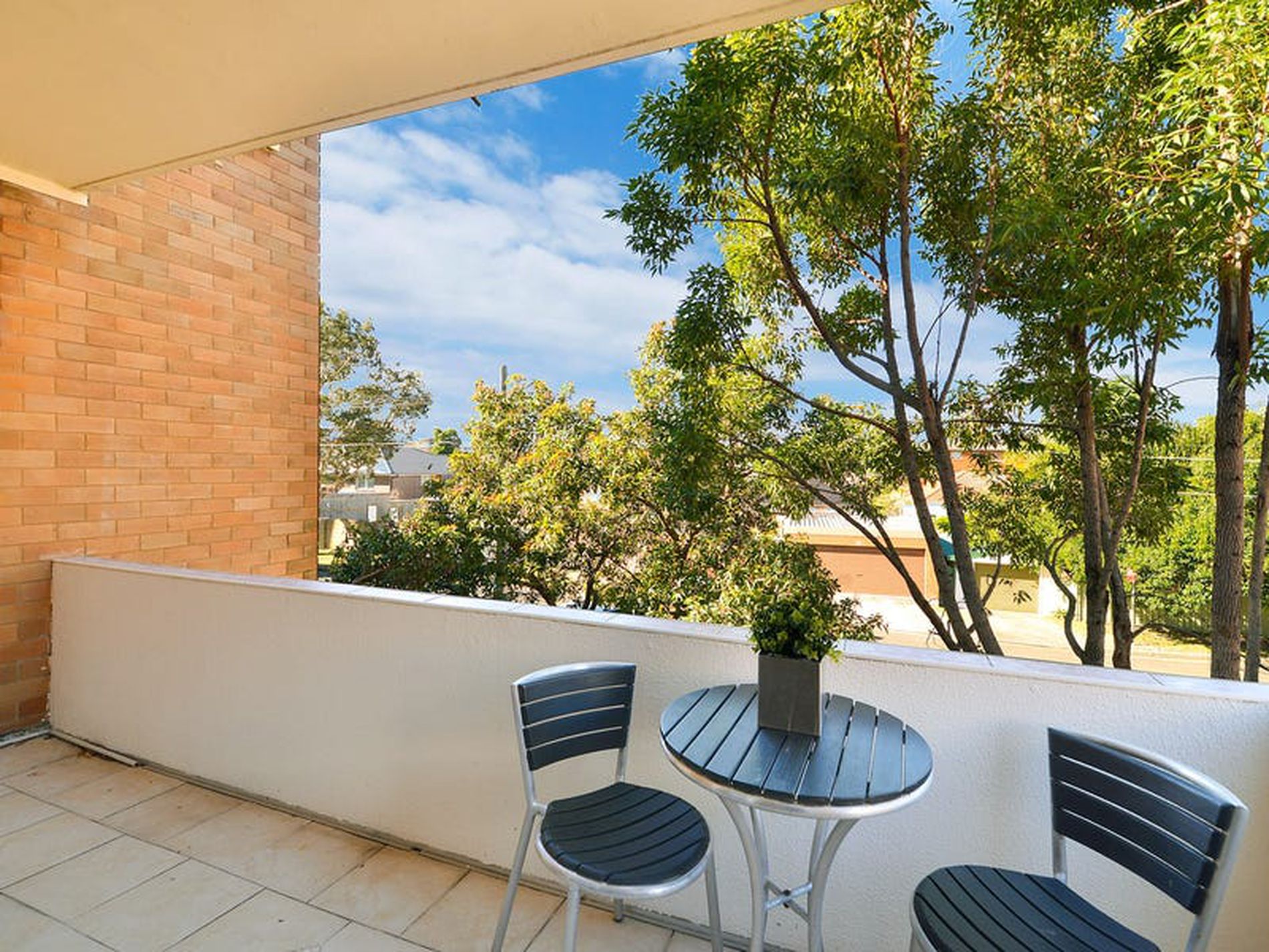 3 / 2 Hayden Place, Botany