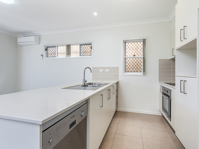 2/100 Brickworks Road, Kallangur