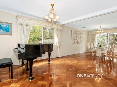 2 Greenstead Way, Forest Lake