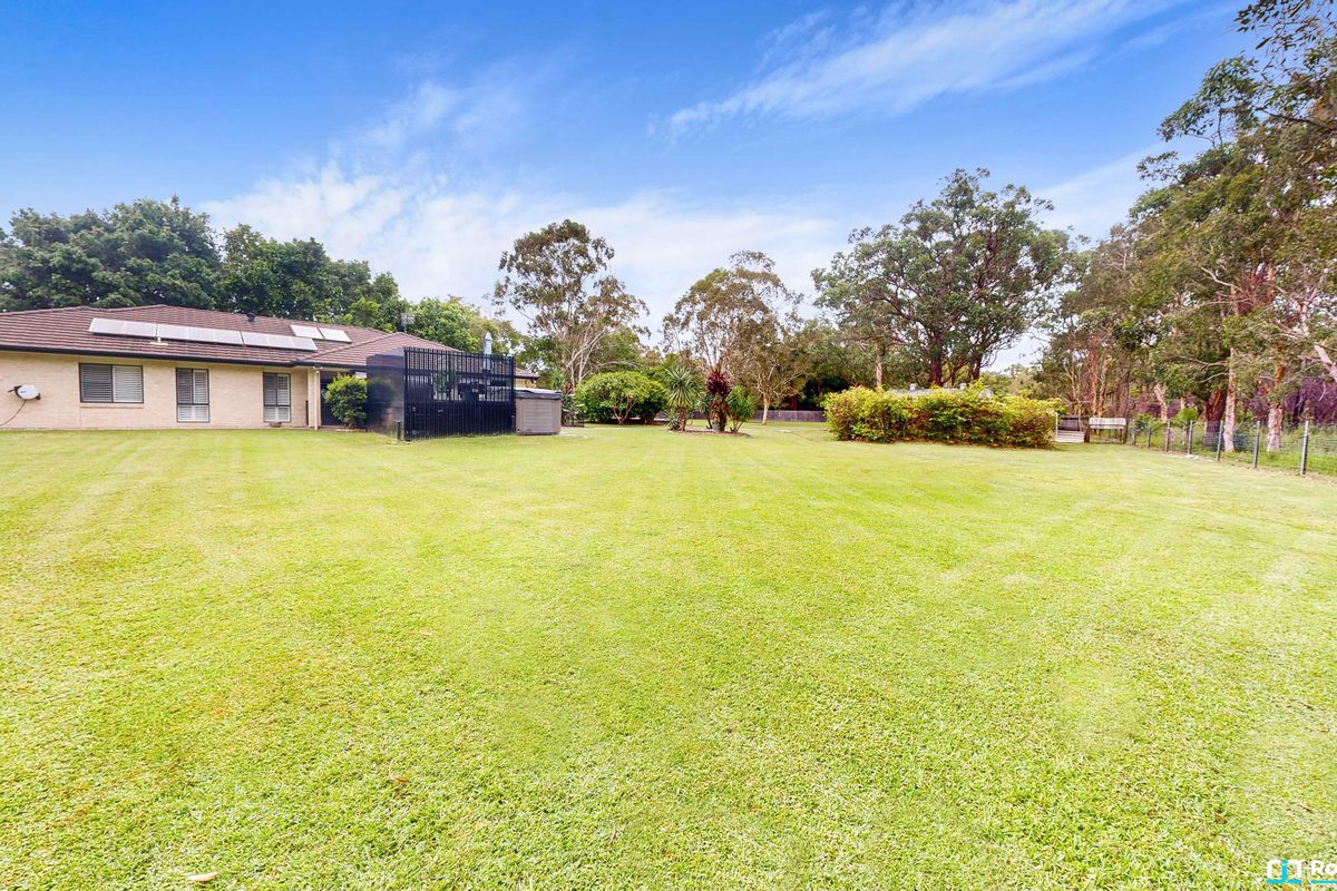 77 Edington Drive, Cooroibah