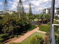 22 / 10 Grand Parade, Kawana Island