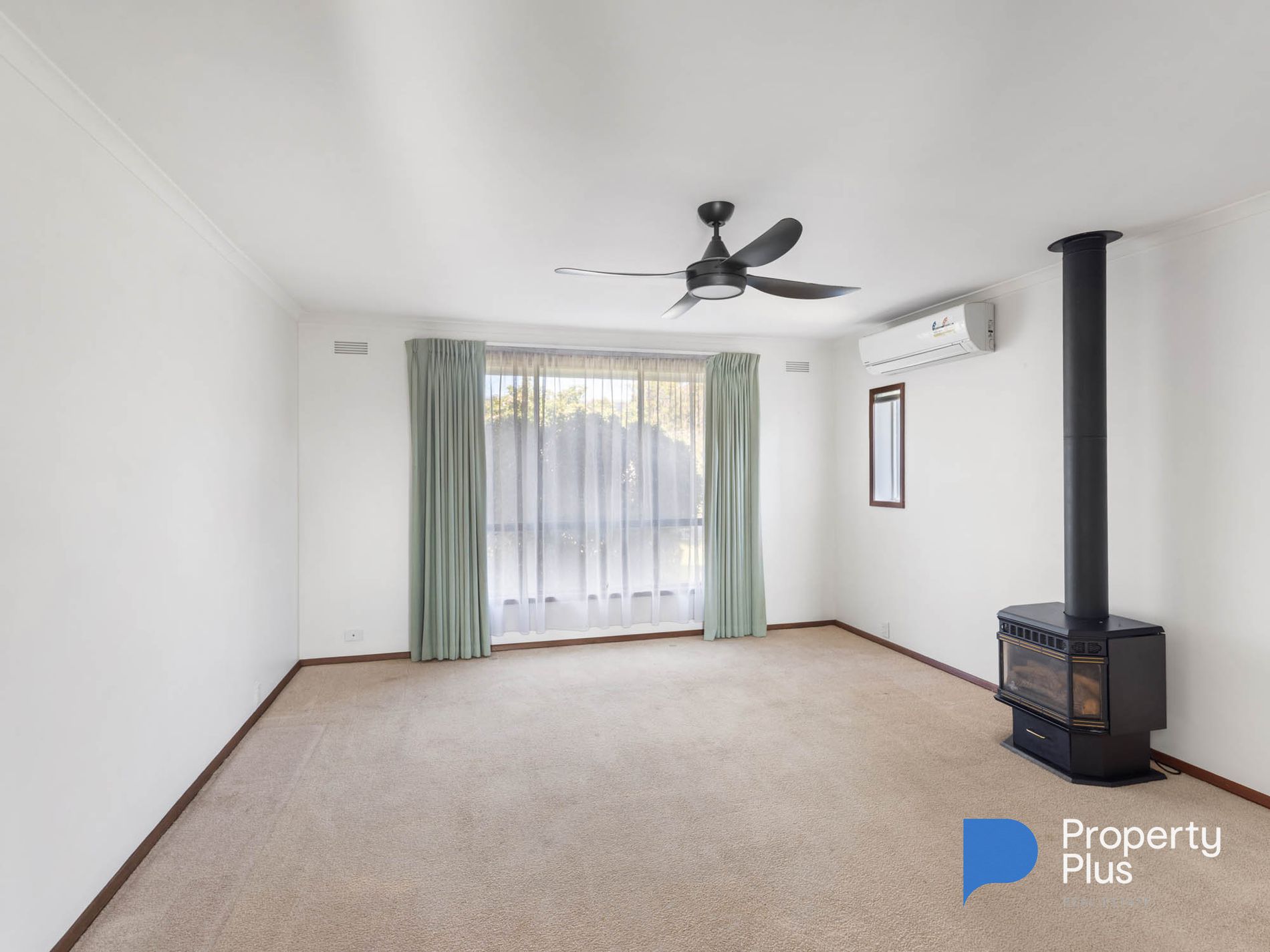 4 Robert Street, Kangaroo Flat