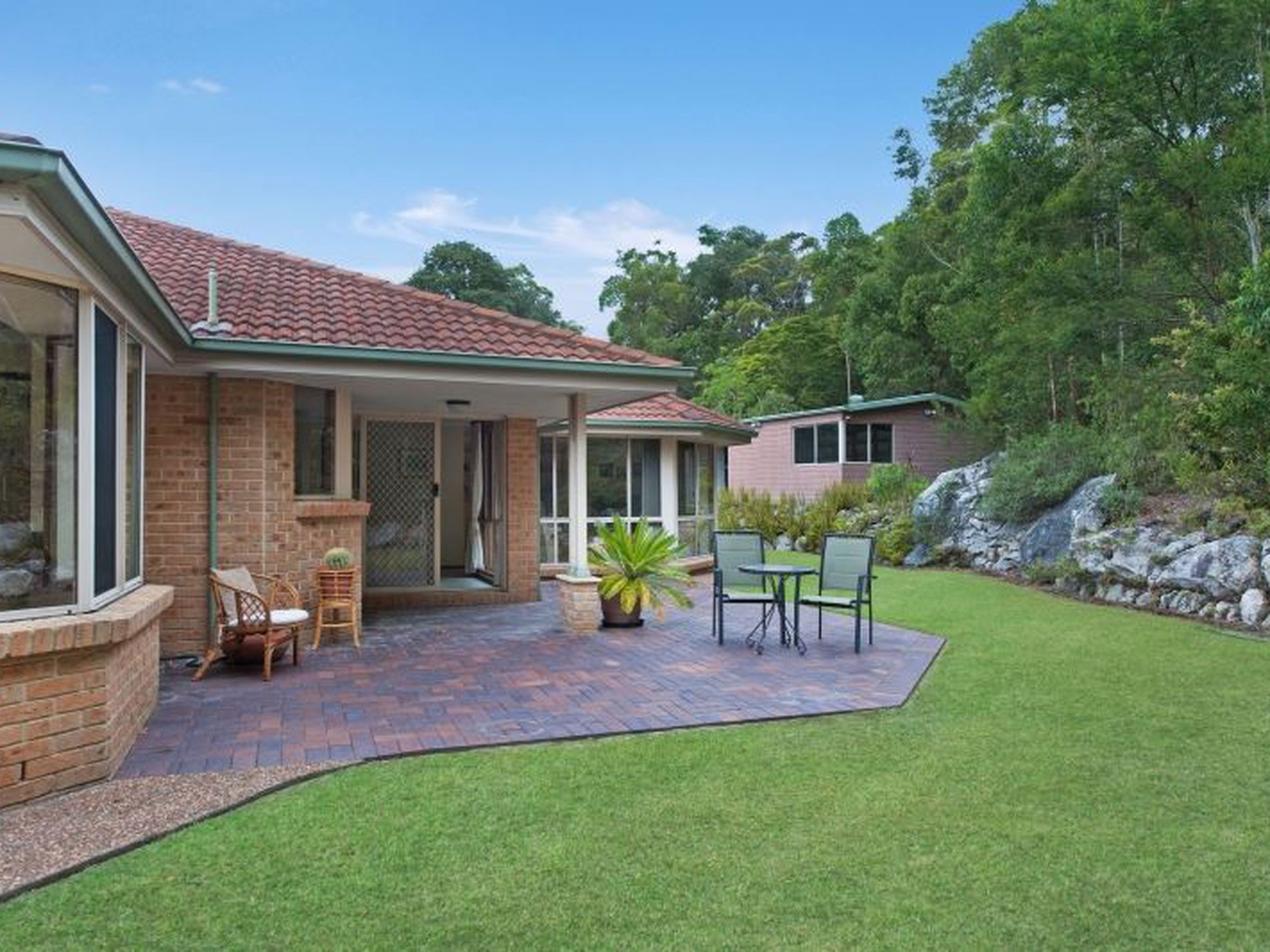 5 Callemondah Close, Narrawallee