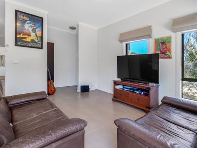 1 / 39 Ovens Circuit, Whittlesea