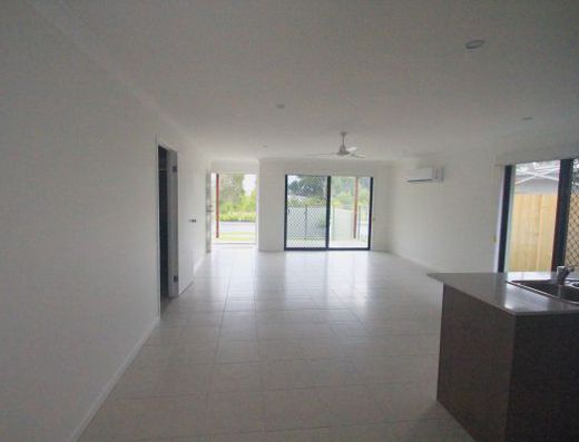 An unfurnished low set duplex located in The Ridges Estate at Peregian Springs..... image 3