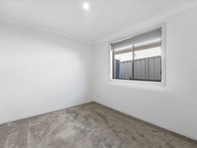 10 Hibiscus Circle, Mount Annan