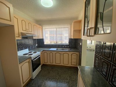 9 / 22 Remembrance Avenue, Warwick Farm