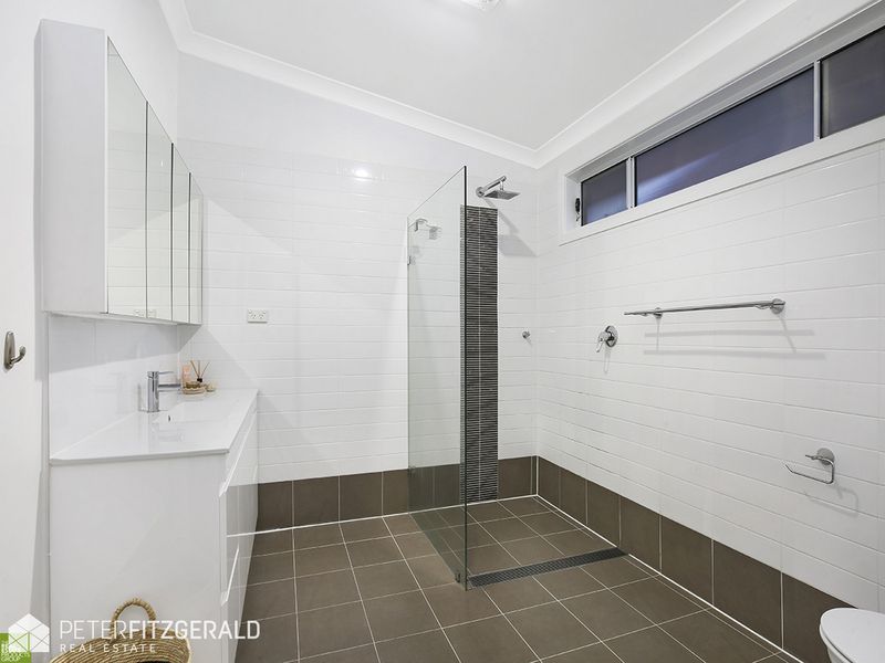 54 Hopewood Crescent, Fairy Meadow