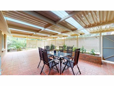 4 Lesley Place, Dubbo