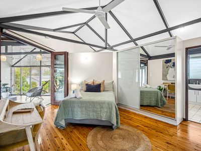5 Birkdale Court, Marrara