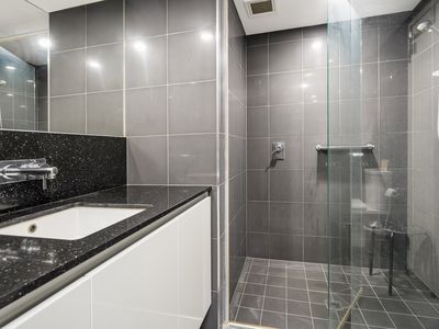 1908 / 96 Bow River Crescent, Burswood