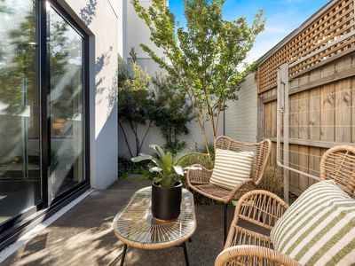 2 / 13 South Street, Hadfield