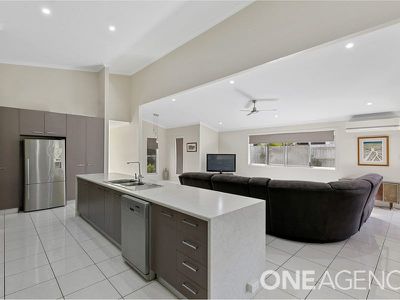 1 Lady Penrhyn Drive, Eli Waters